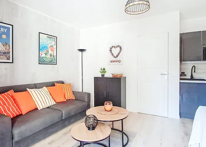 Le Luberon Loisirs By Interhome