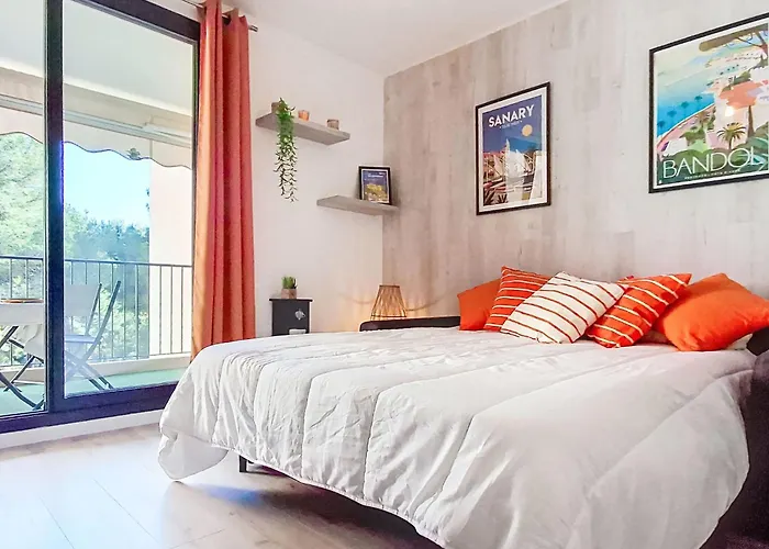 Le Luberon Loisirs By Interhome * 식스포즈레스플라지스